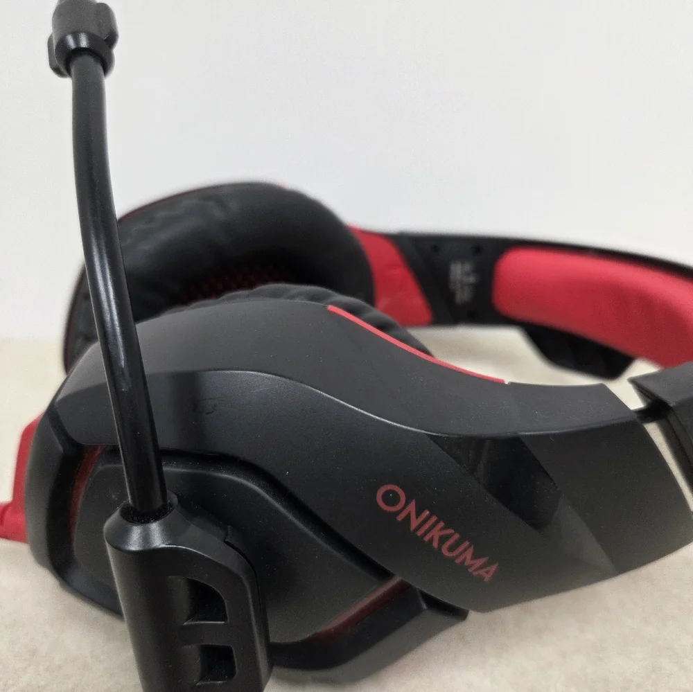 Onikuma Black & Red Professional Gaming Headset (Model K1)